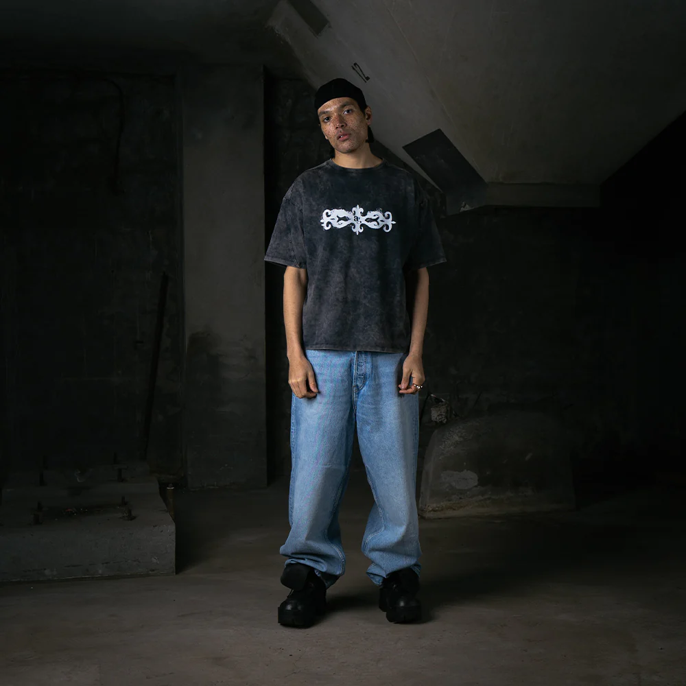 CHARCOAL TEE - Image 4