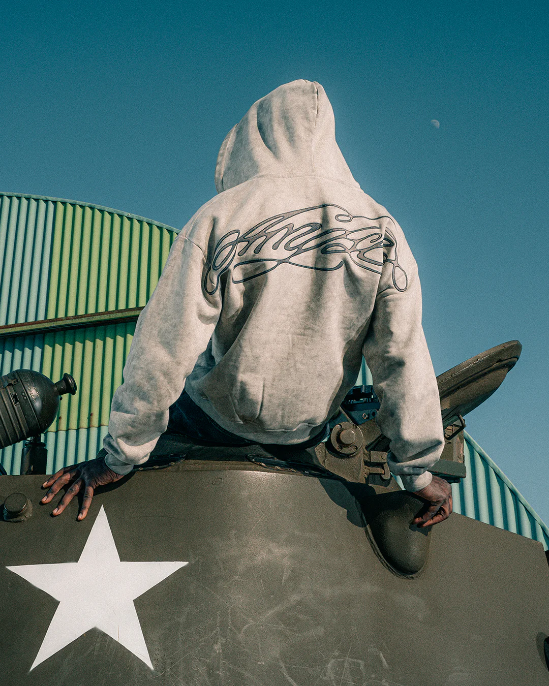 INK ZIP-HOODIE - Image 5