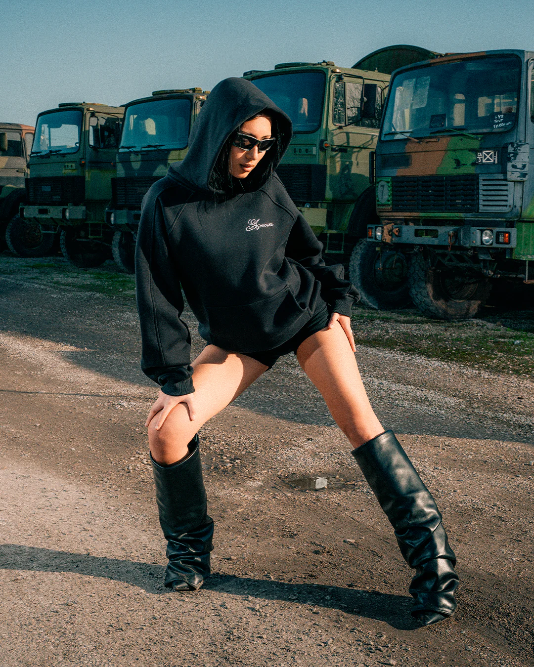 SIGNATURE HOODIE - Image 5